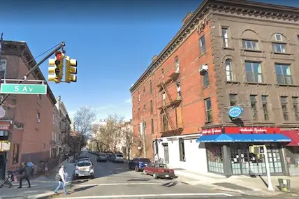 5th Avenue and 6th Street, in Park Slope, Brooklyn, around where last night's boom happened. Via Googlemaps.